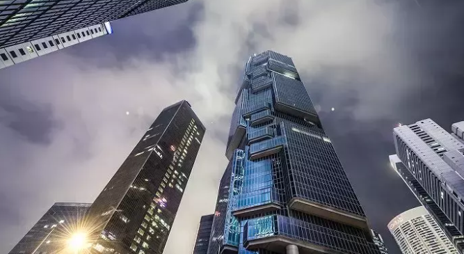 申請香港留學(xué)很簡單嗎？